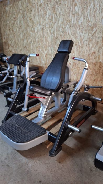 Presa piept declinata STAR Trac / Nautilus