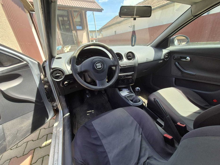 Seat Ibiza 1.9 SDI – 2005 – 600 € NEGOCIABIL