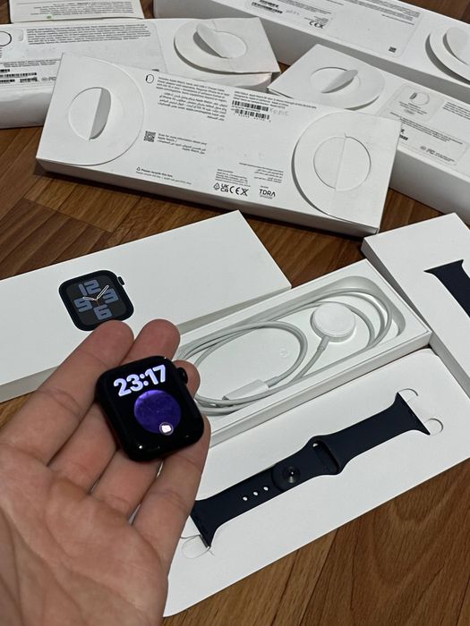 Apple watch se2/40 ideal yengide