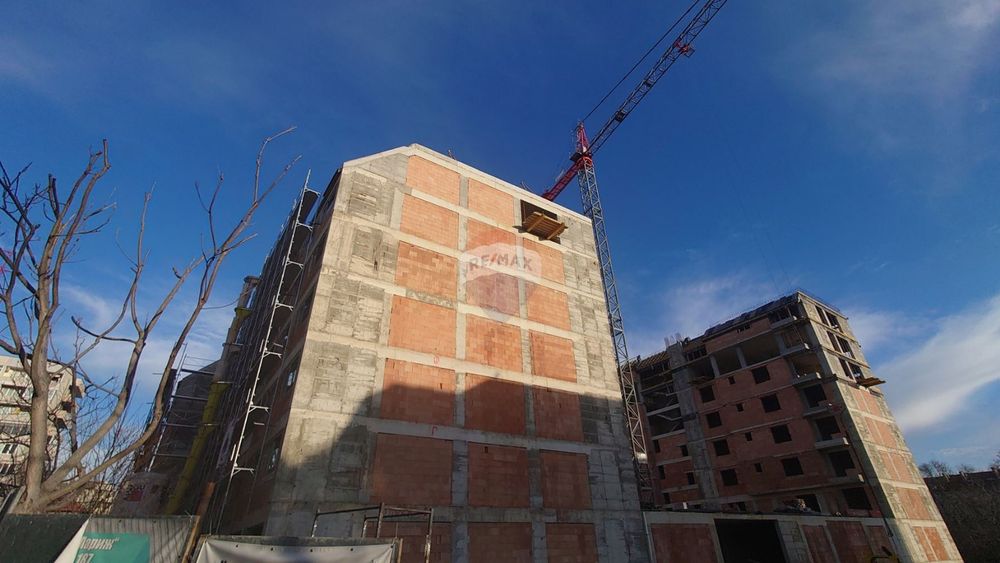 Продава се Тристаен апартамент в Варна, Централна поща - 119 кв.м за 1639 €/кв.м - Снимка #5