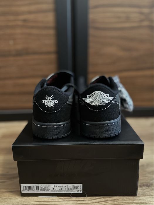 Air Jordan 1 Low x Travis Phantom