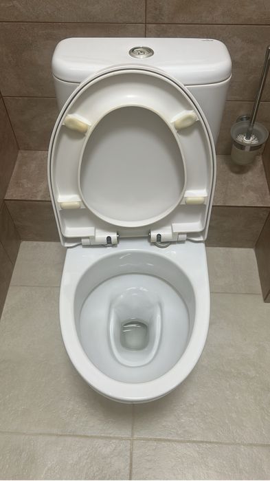 Унитаз бу. Серсанит.
