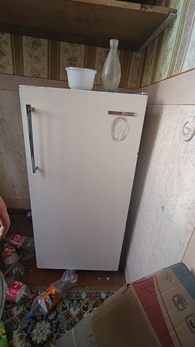 Холодильники старые