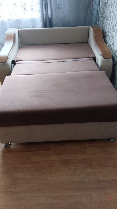 Продам диванчик новый