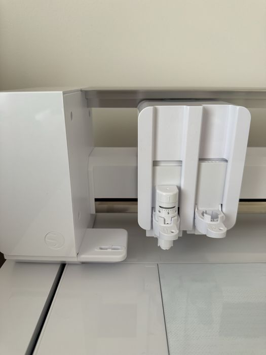 Продам плоттер silhouette curio 2