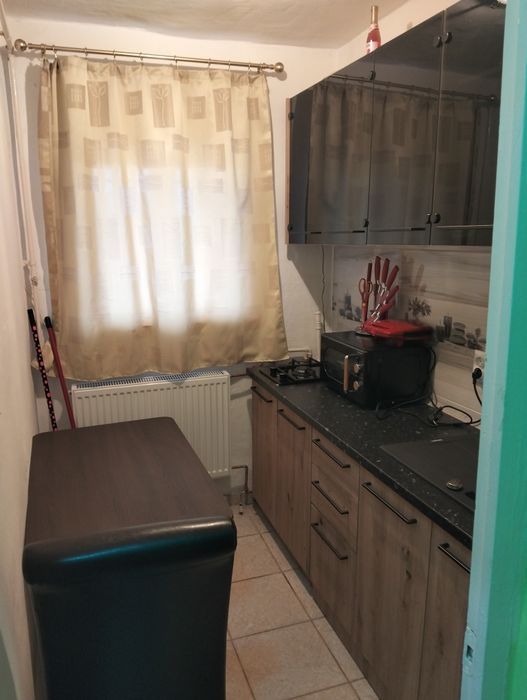 De închiriat apartament cu o cameră