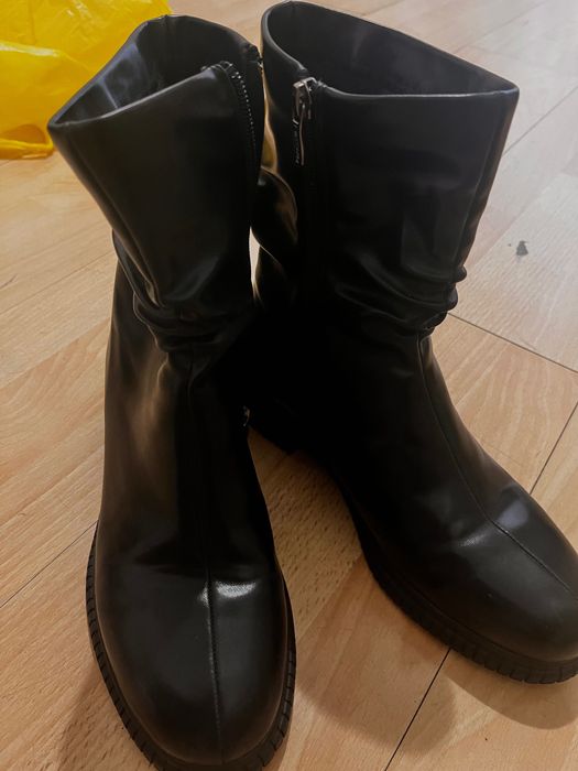 Дамски зимни боти