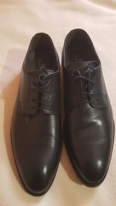 Vand pantofi piele Benvenuti noi Nr 43