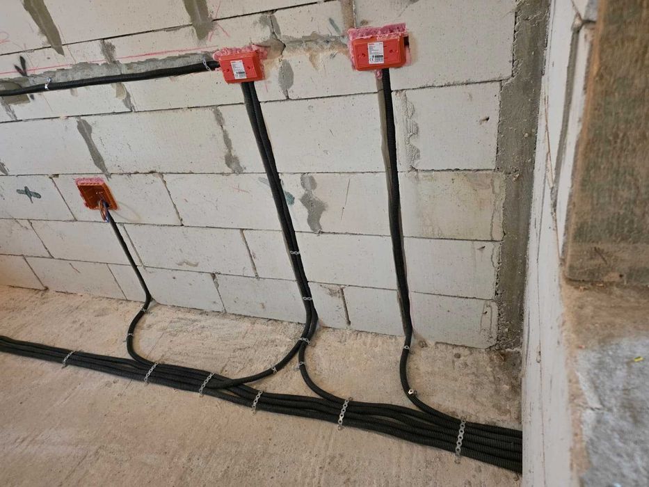 Electrician | Intervenții rapide și reparații instalații electrice în Craiova