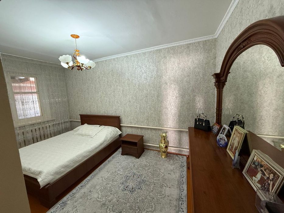 Продам дом с магазинам