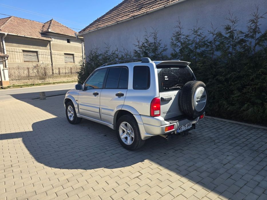 Vind suzuki grand vitara