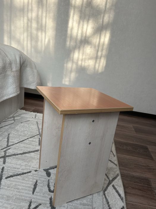 Продам набор стульев 4шт.