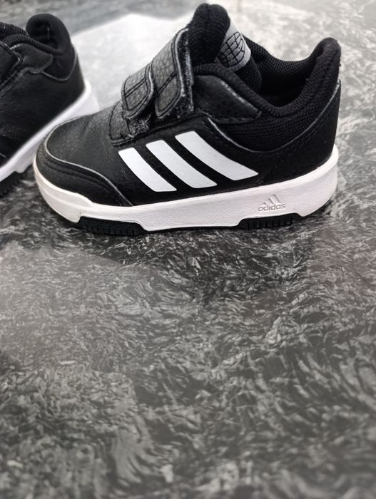 Adidasi adidas copii