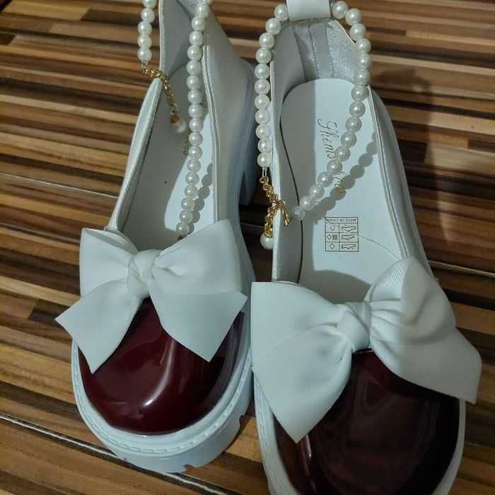 Pantofi trandy talpă înaltă Mary Jane