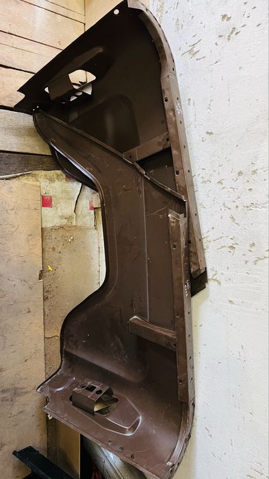 Кузовные детали УАЗ