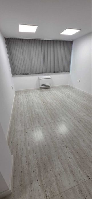 Дава се под наем Офис в Пловдив, Сточна гара - 302 кв.м за 1994.61 € - Снимка #2