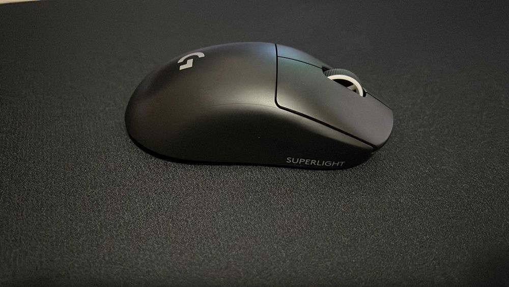 Mouse gaming Logitech Superlight