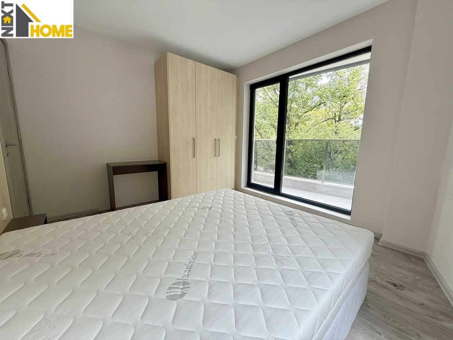 Продава се Тристаен апартамент в Пловдив, Кючук Париж - 99 кв.м за 2374 €/кв.м - Снимка #12