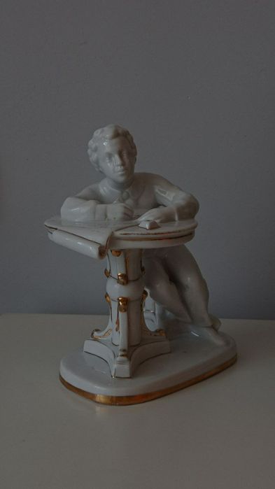 Статуэтка "Юный Пушкин"