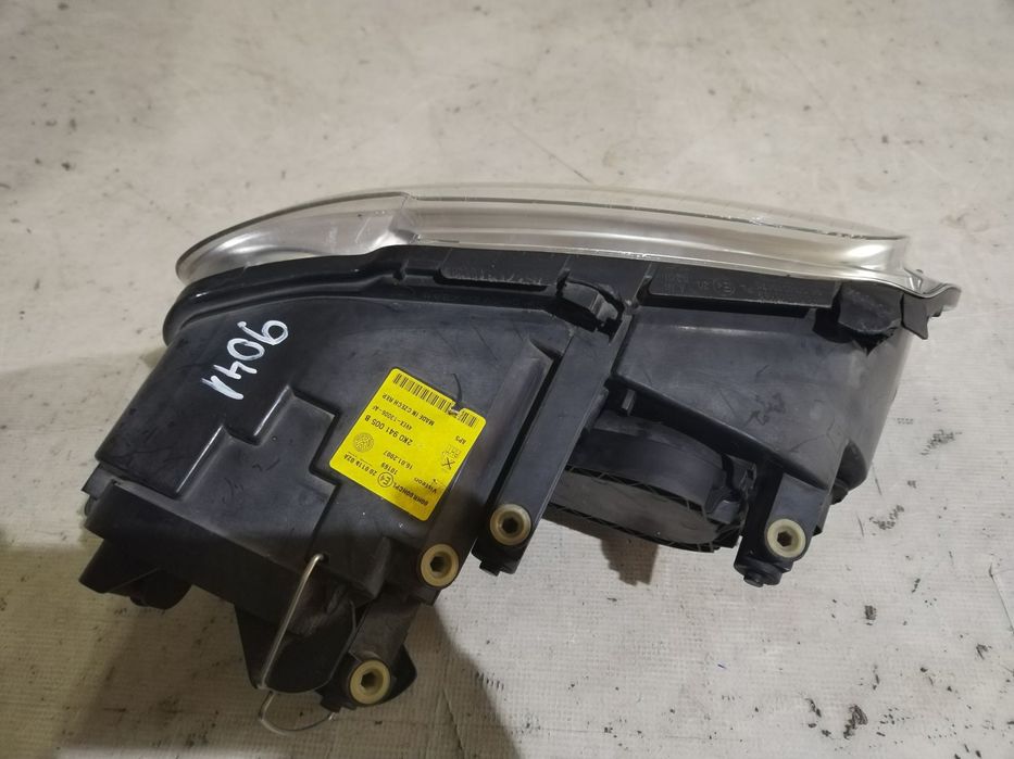 Far stanga VW Touran, 2003, 2004, 2005, 2006, cod origine OE 2K0941005B.