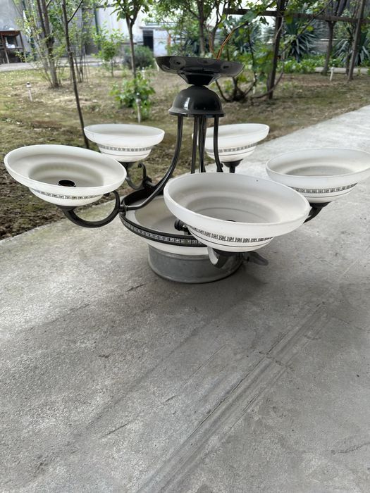 Продается люстра