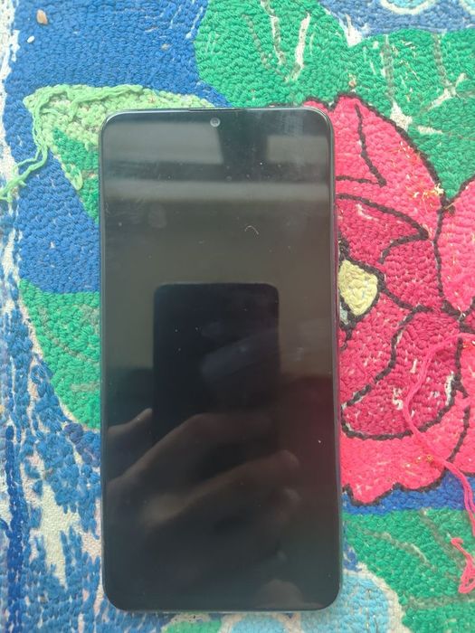 Смартфон Lenovo z5s.       .