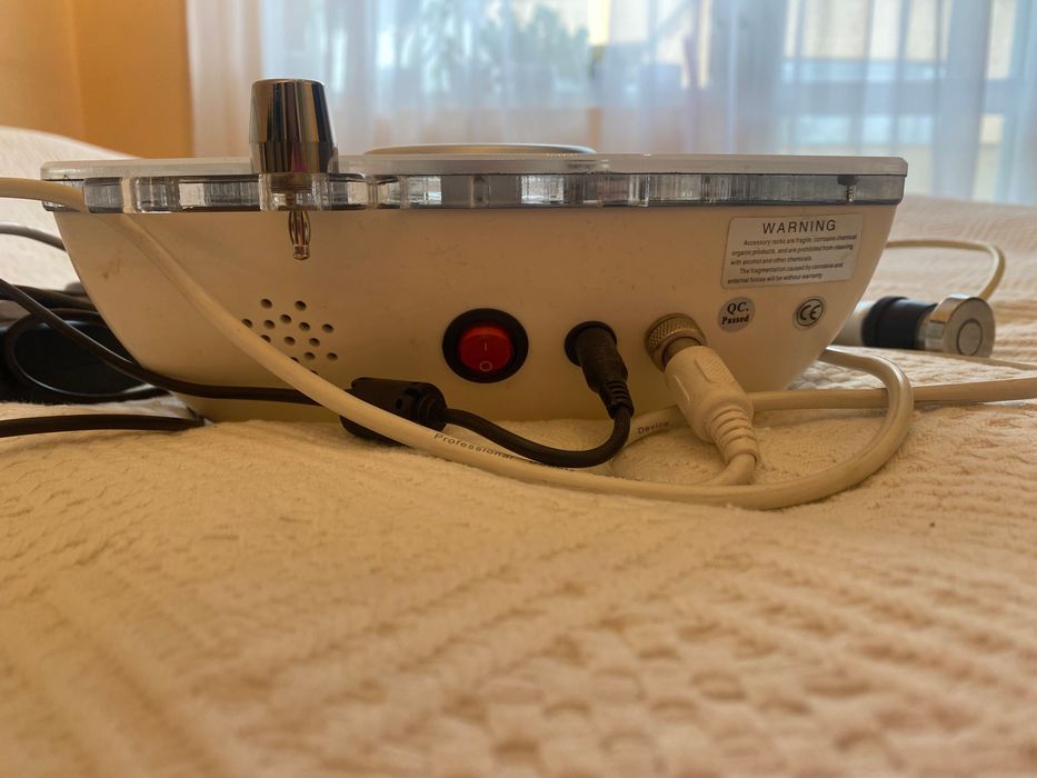 Продавам Радиочестотен апарат за лице и тяло