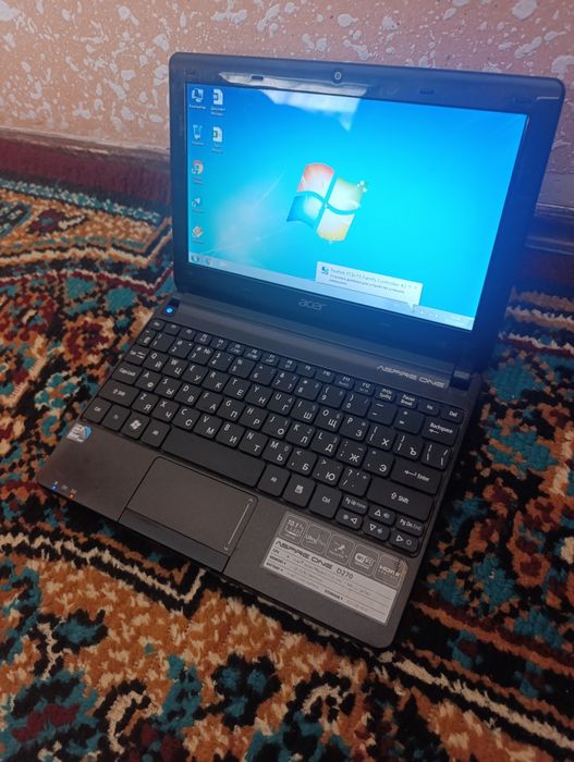 Нетбук Aspire one D270