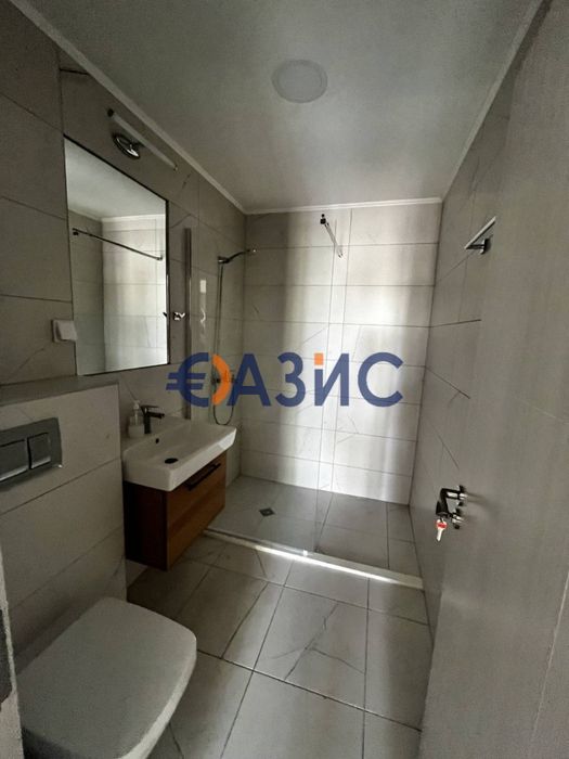 # 33519078 Двустаен апартамент в комплекс Емилия Романа Парк, Слънчев