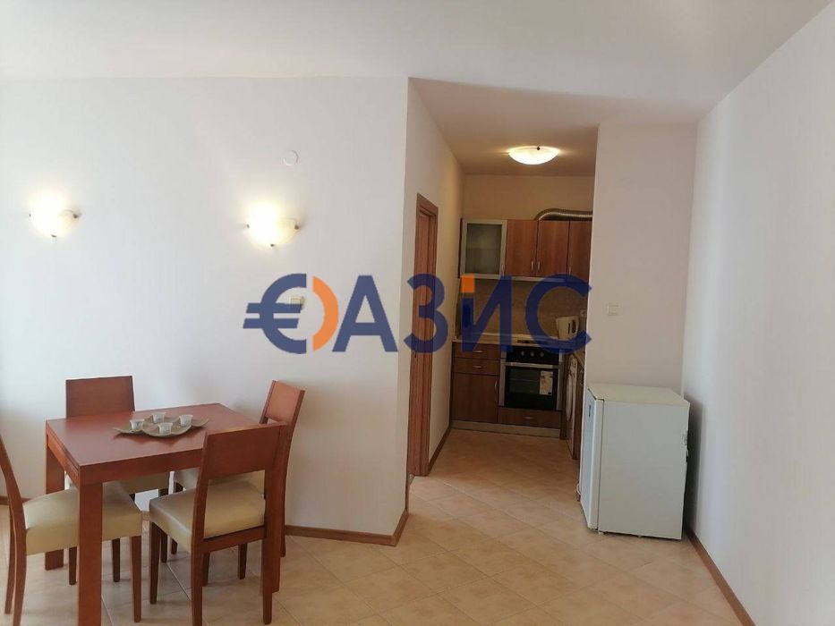 Продава се Тристаен апартамент в к.к. Слънчев бряг - 77 кв.м за 1026 €/кв.м - Снимка #1
