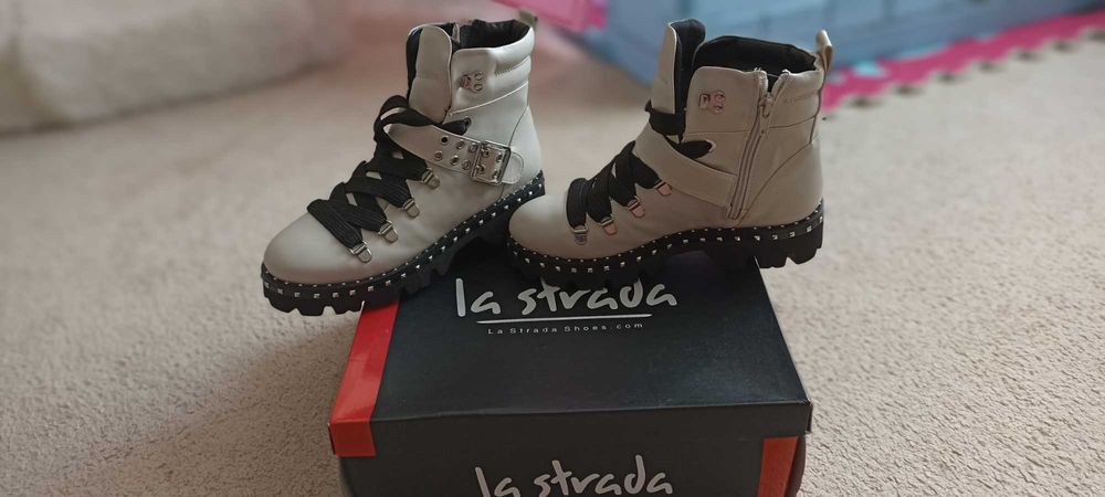 Ghete dama "La Strada "mărimea 37
