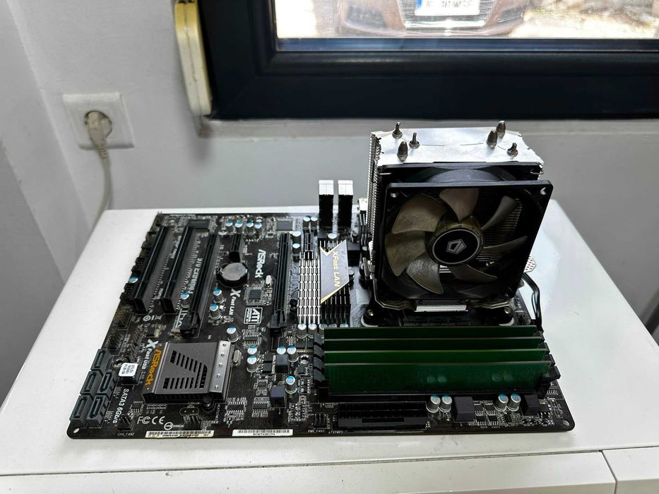 Kit AMD Gaming  FX-8300 8 Core, 16GB DDR3,  Placă de bază ASRock + Cooler