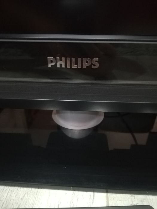 Телевизор PHILIPS/ 32инча