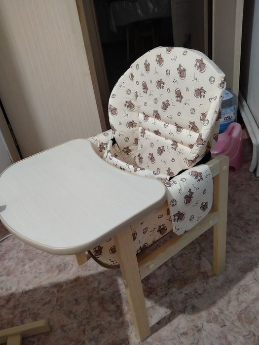 Детский стул для кормления
