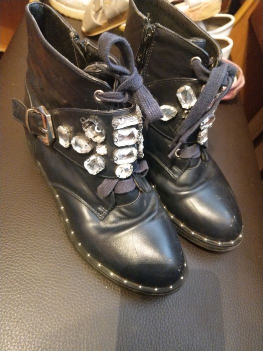 Продаю обувь, хорошего качества