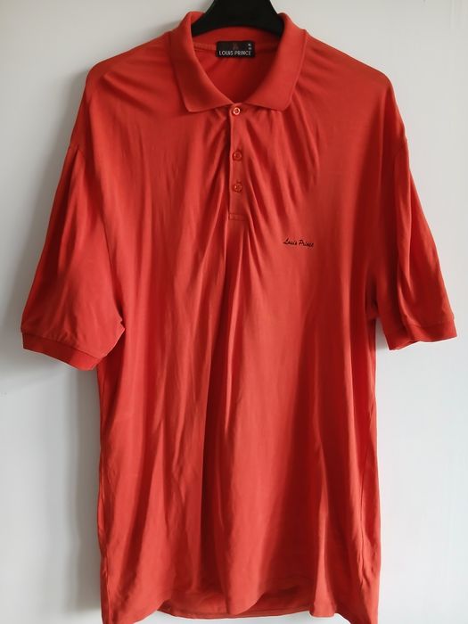 Vand tricou barbati masura XXXL stare foarte buna
Dimensiuni
- latimea intre umeri 55 cm
- latimea intre axile 50 cm
- circumferinta bust 110-115 cm
-