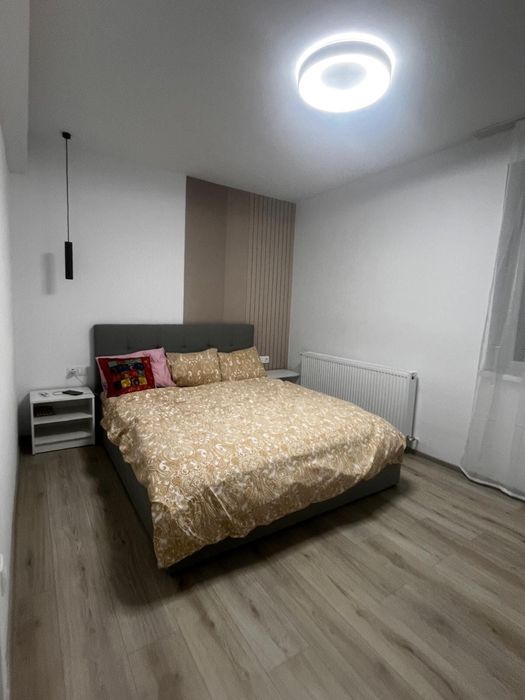 De inchiriat apartament 2 camere-zona Cornesti