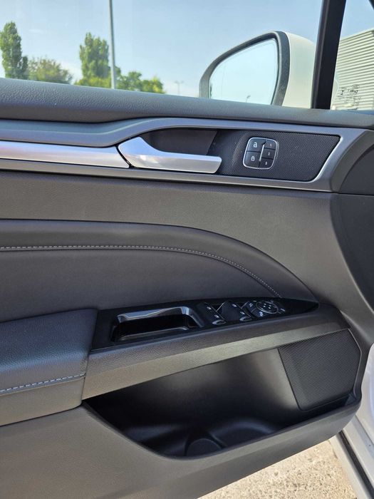 Ford Mondeo 2016 Titanium | 94.000 km | 2.0l Diesel 180 CP | Stare Excelentă