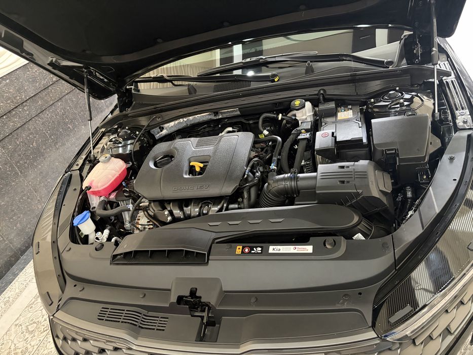 Kia k5 2 L til ful  bez luk  toza