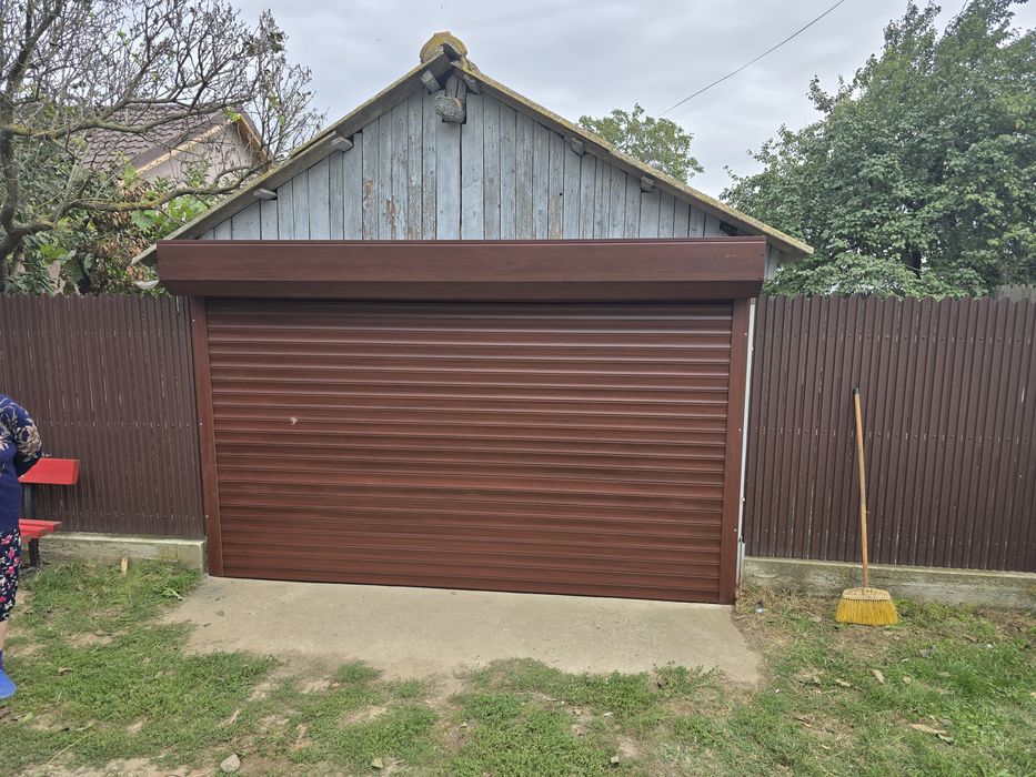 usi garaj rulou Arges