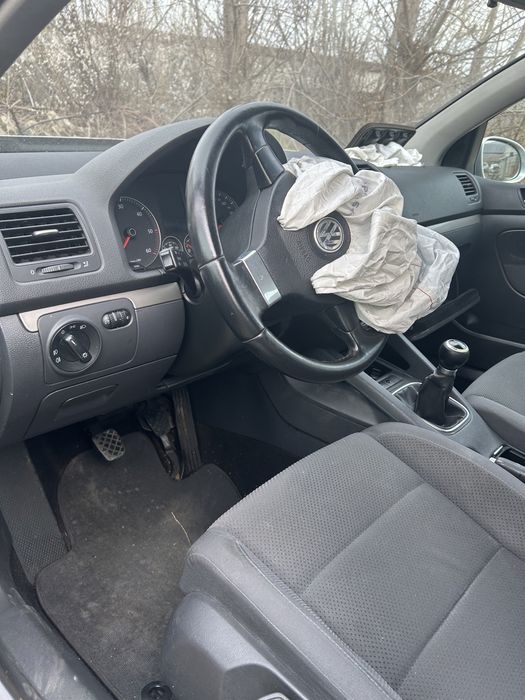 На части VW Golf 5 1.9 tdi 4x4 6 скорости / Голф 5 1.9 Тди