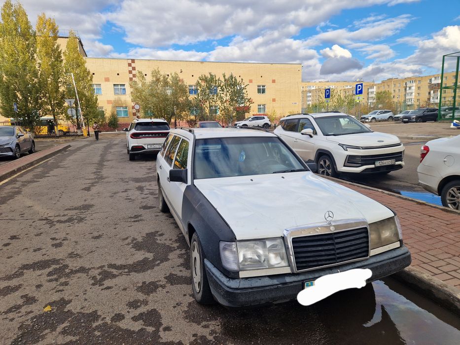 Мерседес уневерсал 124