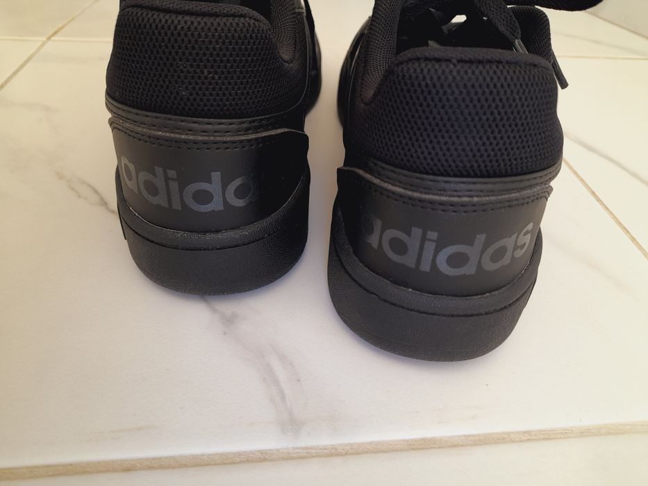 Дамски маратонки adidas