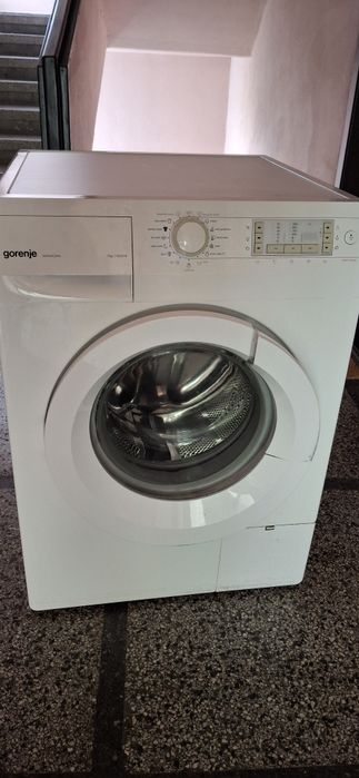 Пералня Gorenje 7 kg.с повредена вратичка