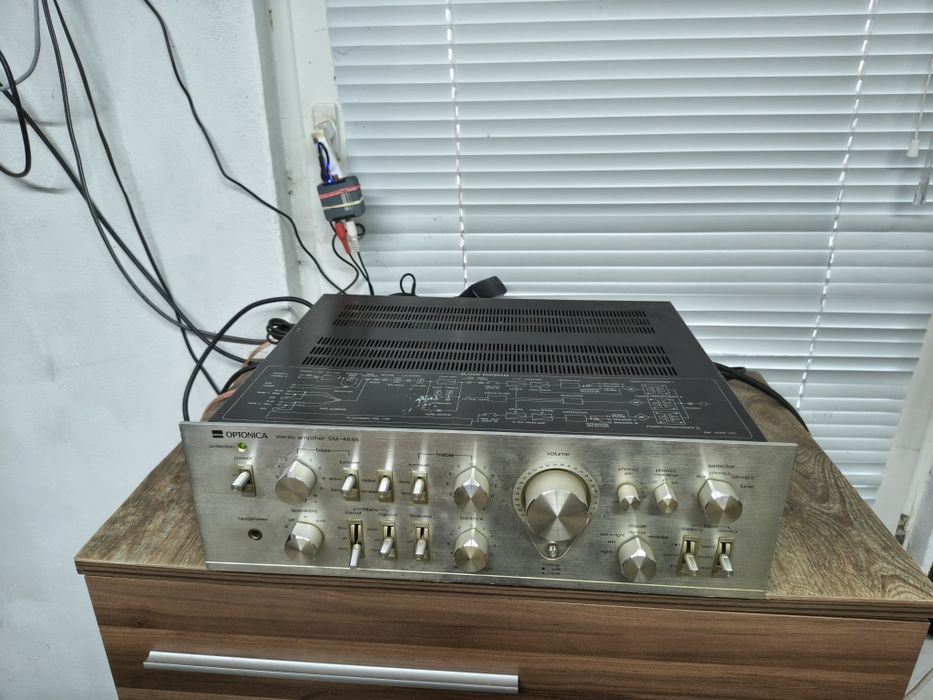 Върховният модел Sharp OPTONICA SM-4646