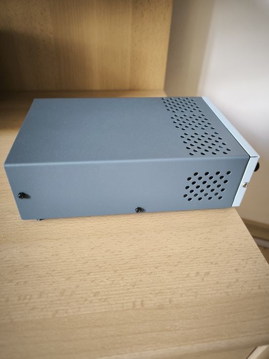 Стабилизиран токоизправител VOLTCRAFT FSP 1212 Настолен захранващ блок 11 - 15 V DC 12 A