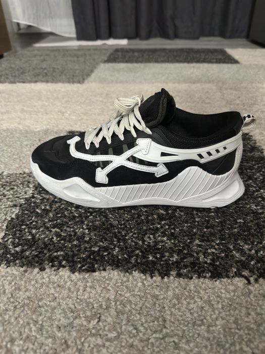 Off white oddsy 1000