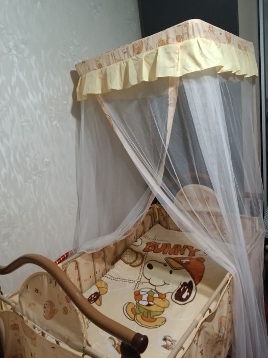 Детская кроватька