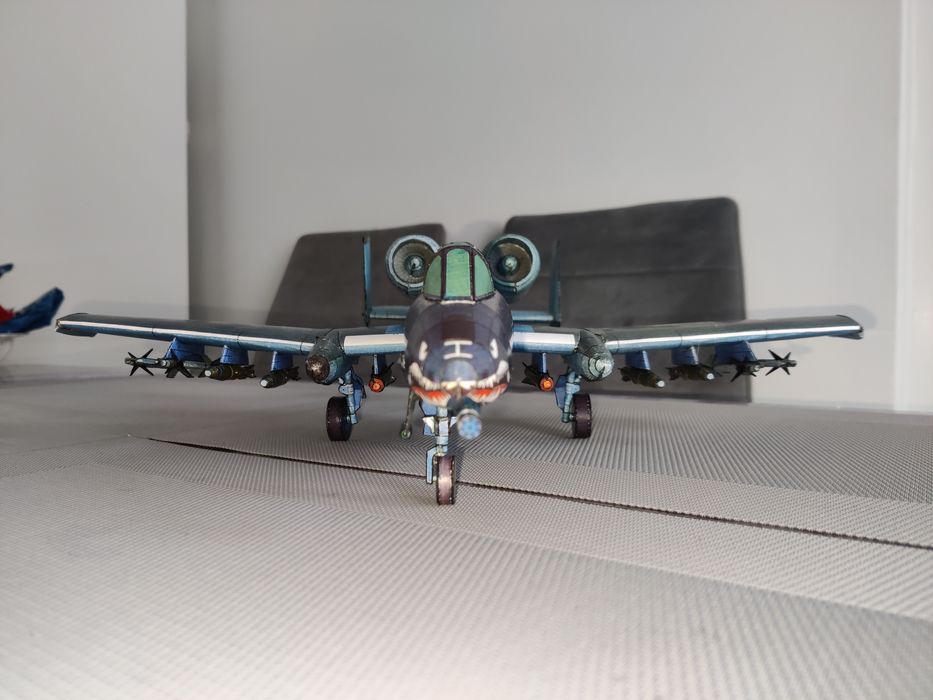 Macheta avion din carton A-10 Thunderbolt ll