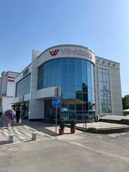 Отдельно стоящее Здание 1200 м²